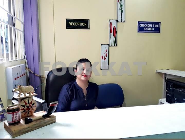 Paltan Bajar call kar available 24 hour algohati available