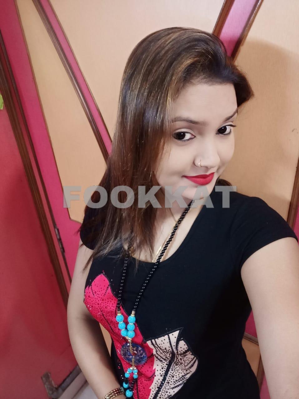 Pooja Gupta independent call girl call me 